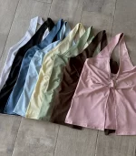 Top con hebilla - Imagen 2