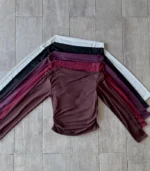 Manga larga asimétrica con frunce - Imagen 2